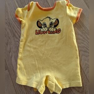 3/$10💜6m Disney Lion King Romper